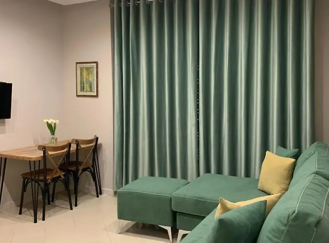 Girasole Apartments